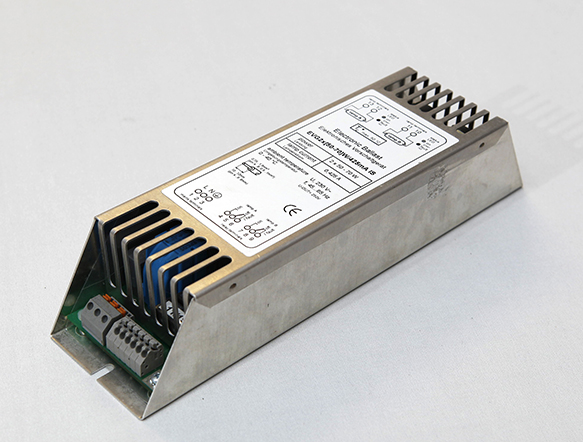electronic ballast for UV